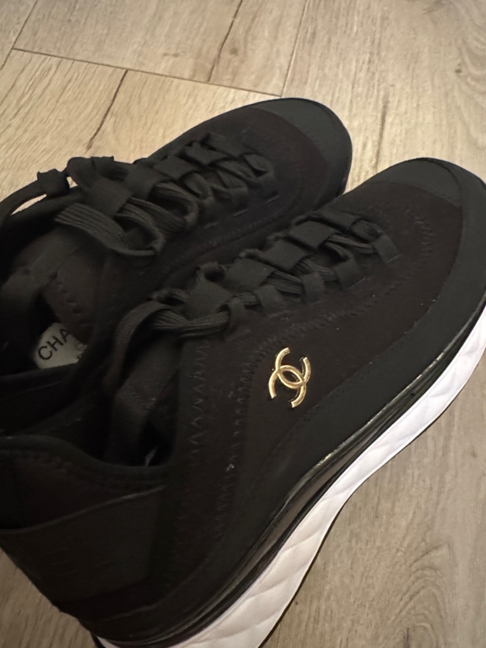 CHANEL Black and White Sneakers - Picture 6 of 7